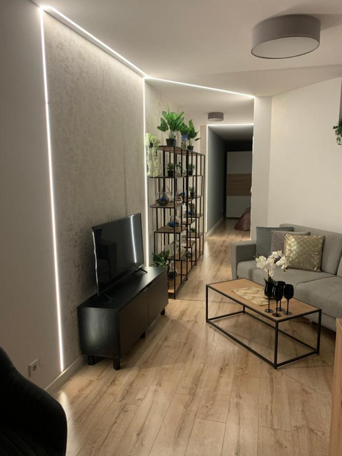 Moderno Apartament Краків Екстер'єр фото
