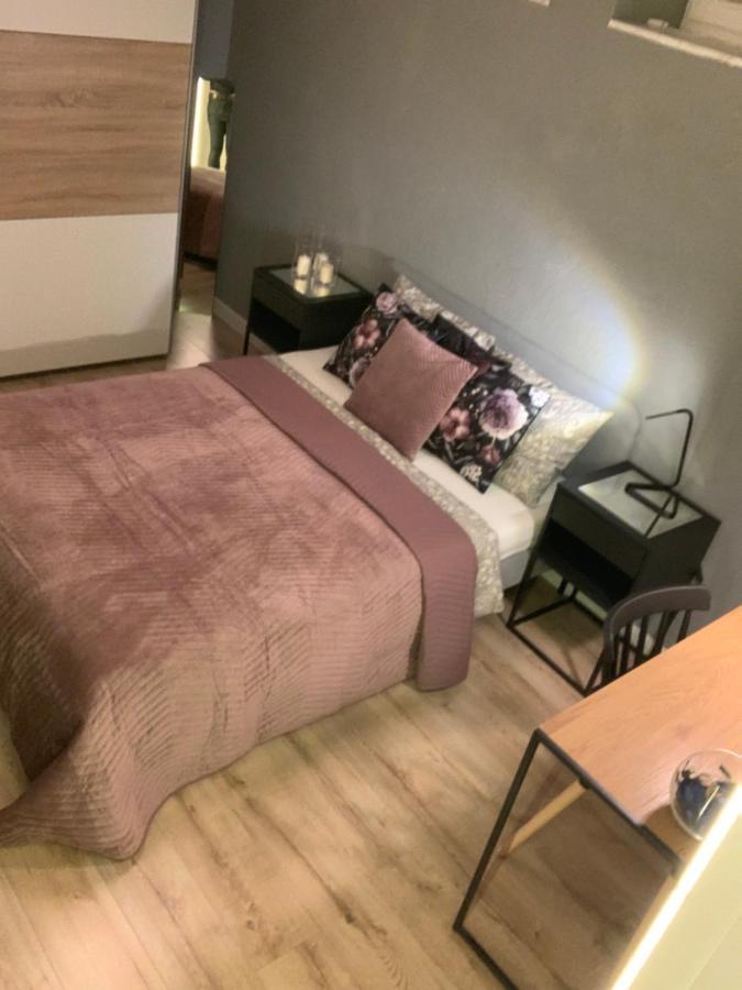 Moderno Apartament Краків Екстер'єр фото