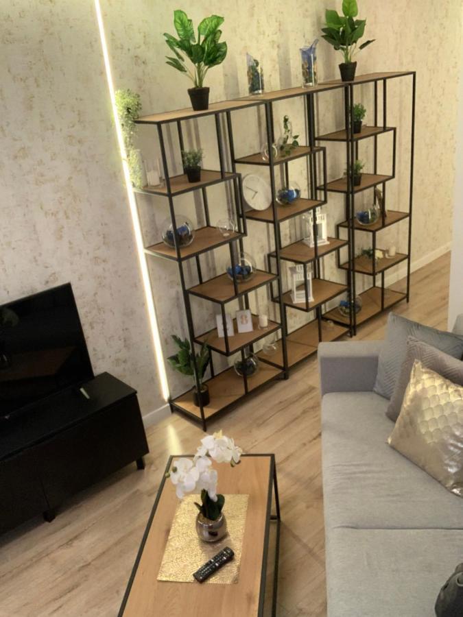 Moderno Apartament Краків Екстер'єр фото