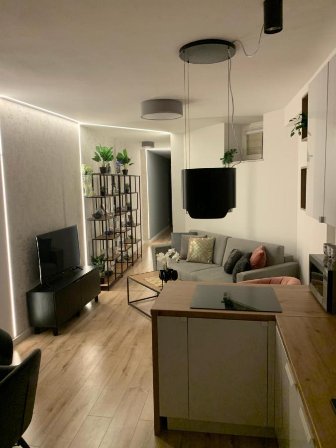 Moderno Apartament Краків Екстер'єр фото