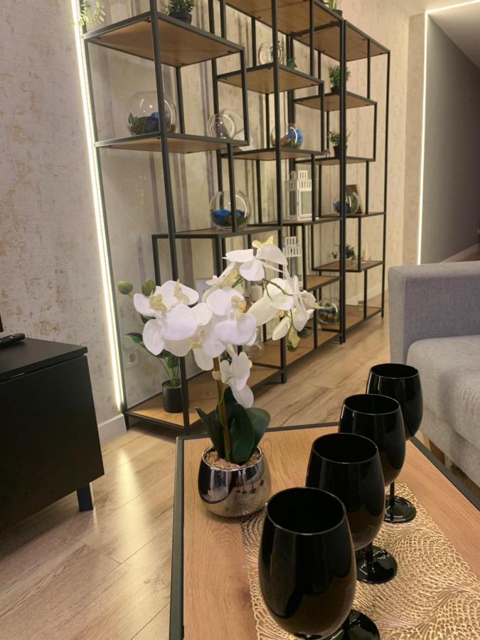 Moderno Apartament Краків Екстер'єр фото